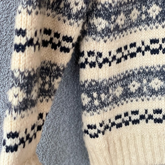 Tundra Wool Sweater, Pure Wool Cardigan, Size Small, Black, Grey, Beige Sweater, - Picture 5 of 12